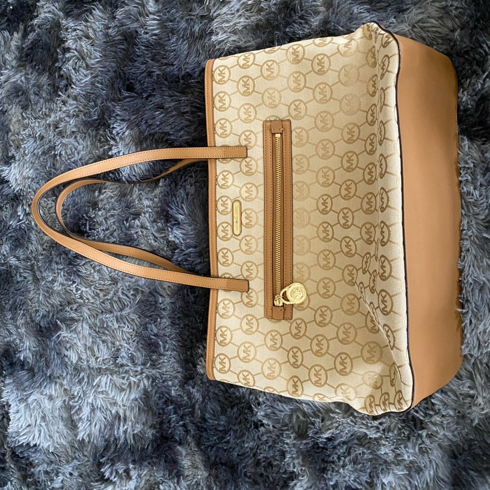 Michael Kors Tote
